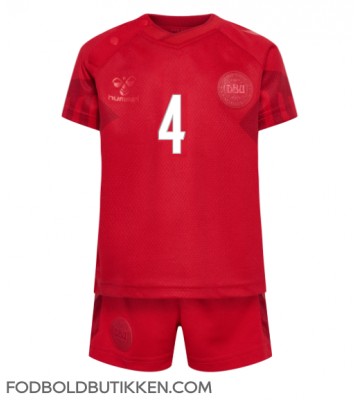 Danmark Simon Kjaer #4 Hjemmebanetrøje Børn VM 2022 Kortærmet (+ Korte bukser)